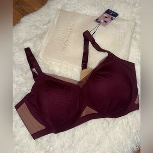 NWT Honeylove Burgundy “Fig” CrossOver Wireless Bra